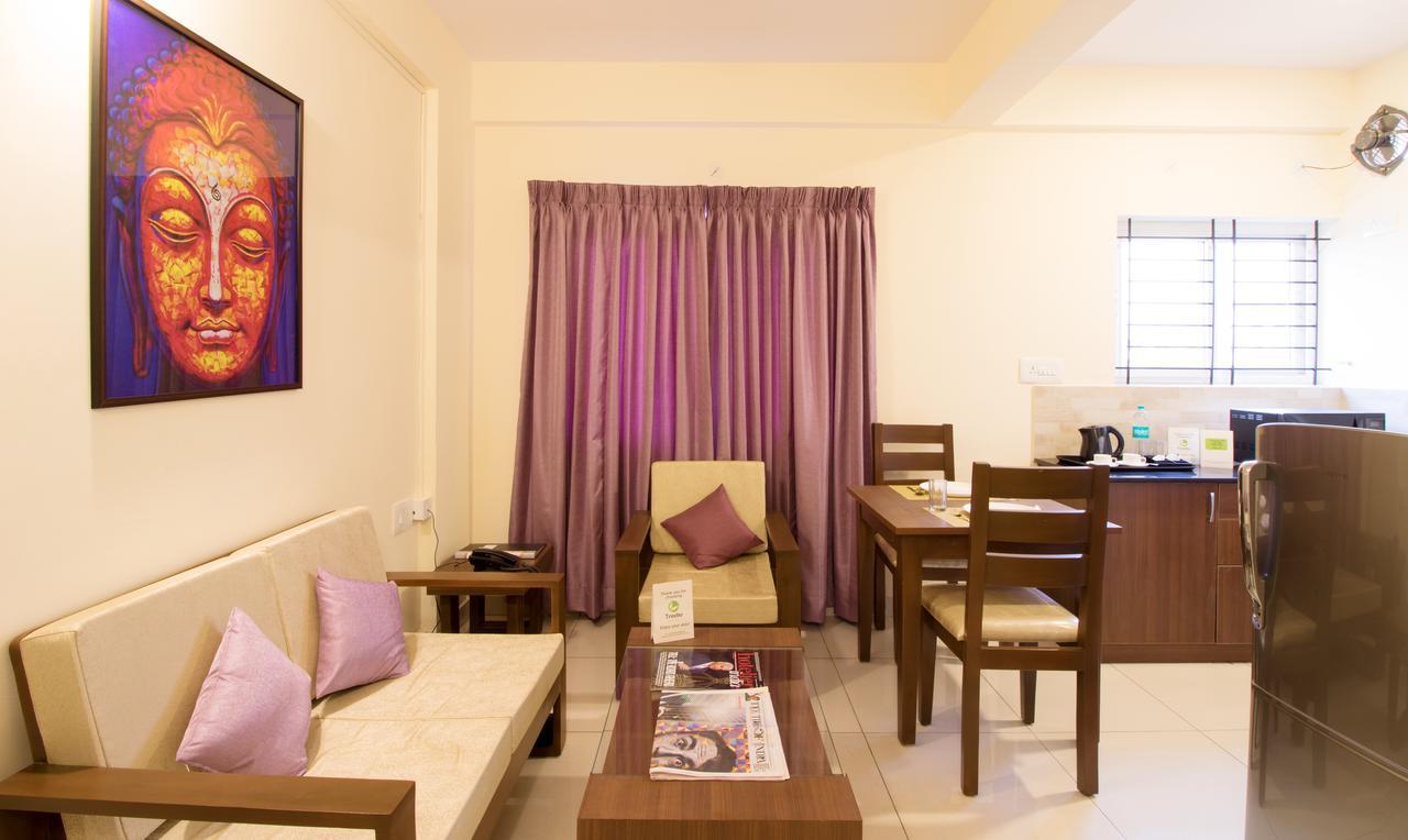 Treebo Trend Mel'S Suites Indiranagar Bangalore Exterior foto
